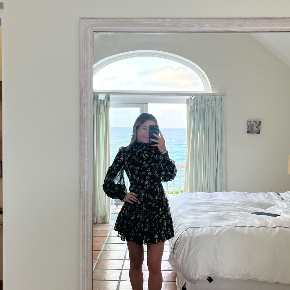 Meet your Posher, Charlotte